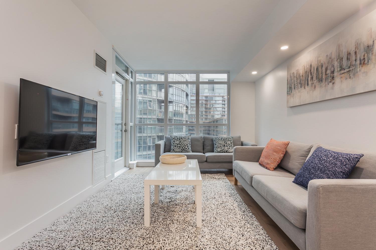 Cozy 2Br Close To Cn Tower & Harbourfront Торонто Экстерьер фото