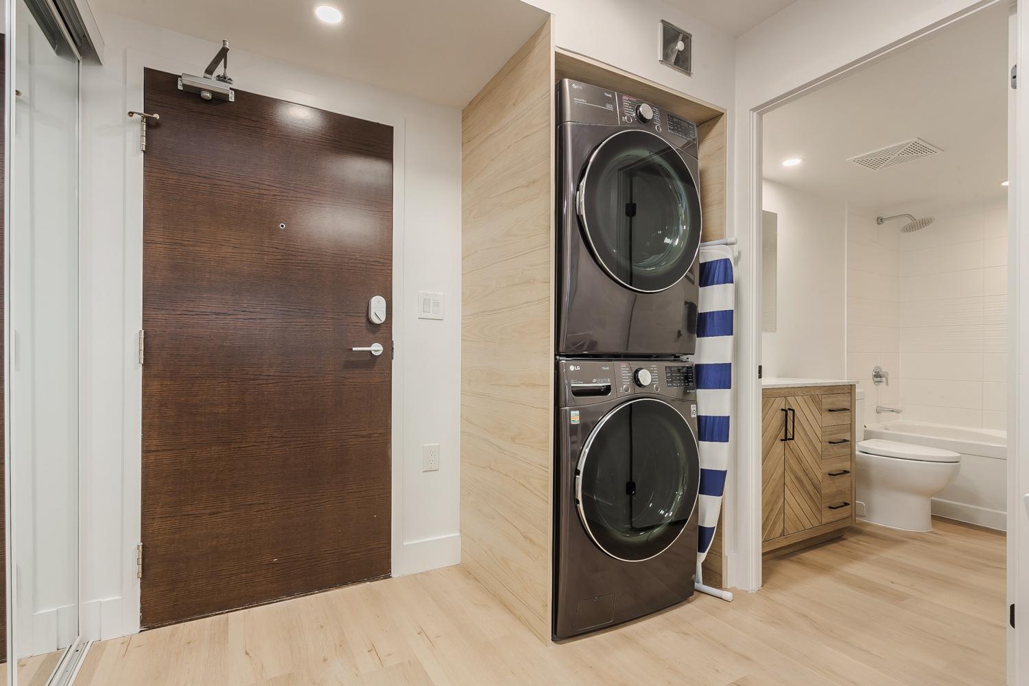 Cozy 2Br Close To Cn Tower & Harbourfront Торонто Экстерьер фото